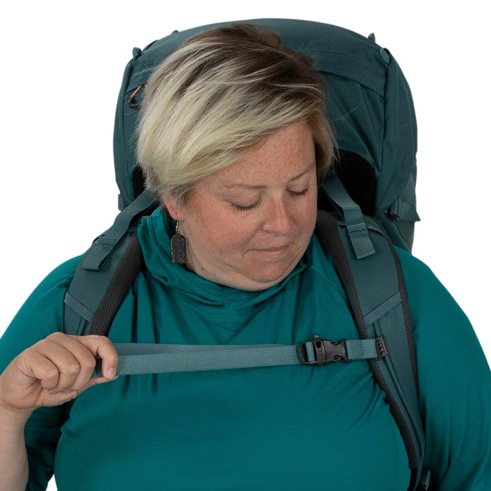 Renn™ 65 Extended Fit Backpack imagen uno de la pestaña de especificaciones