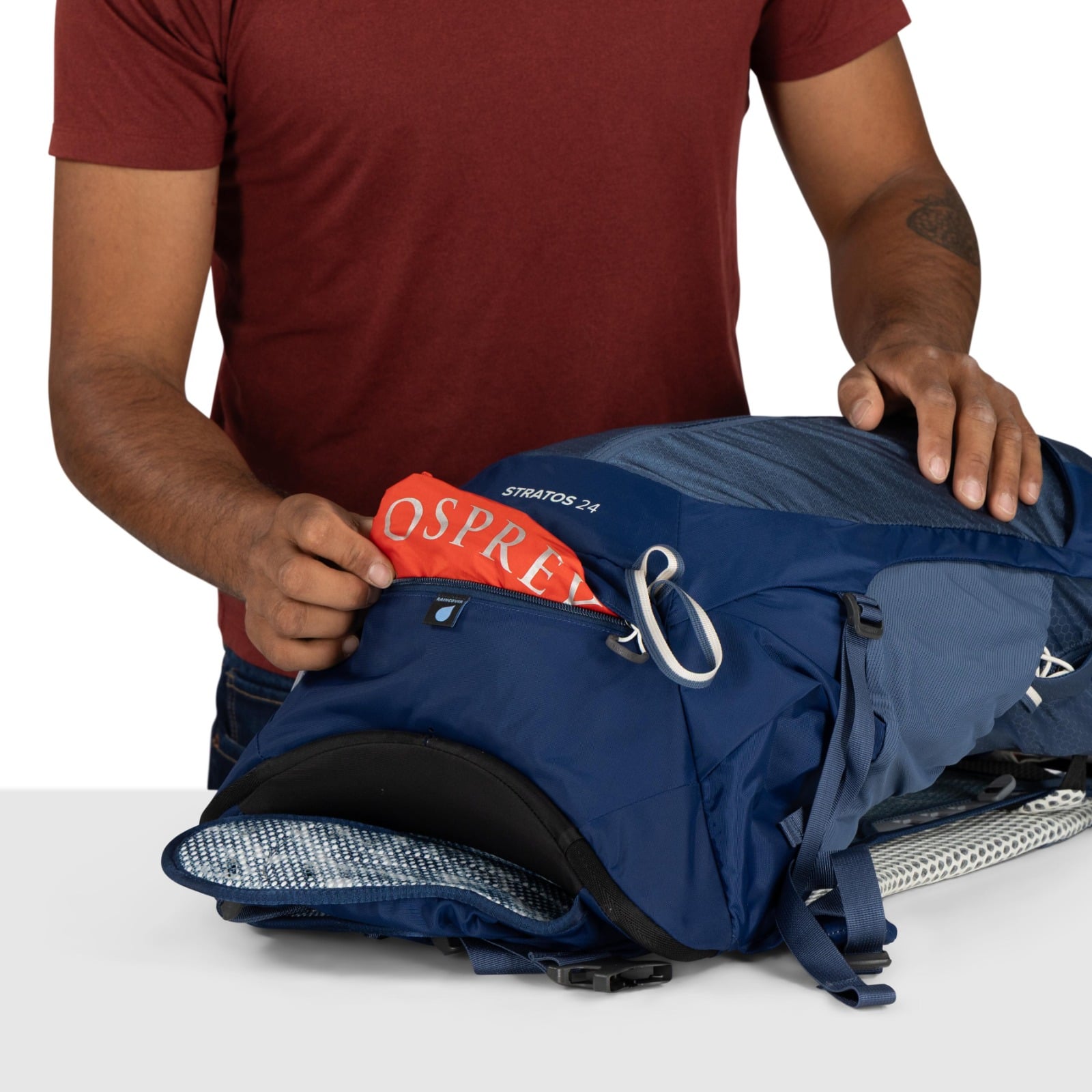 Stratos 24 Backpack imagen uno de la pestaña de especificaciones