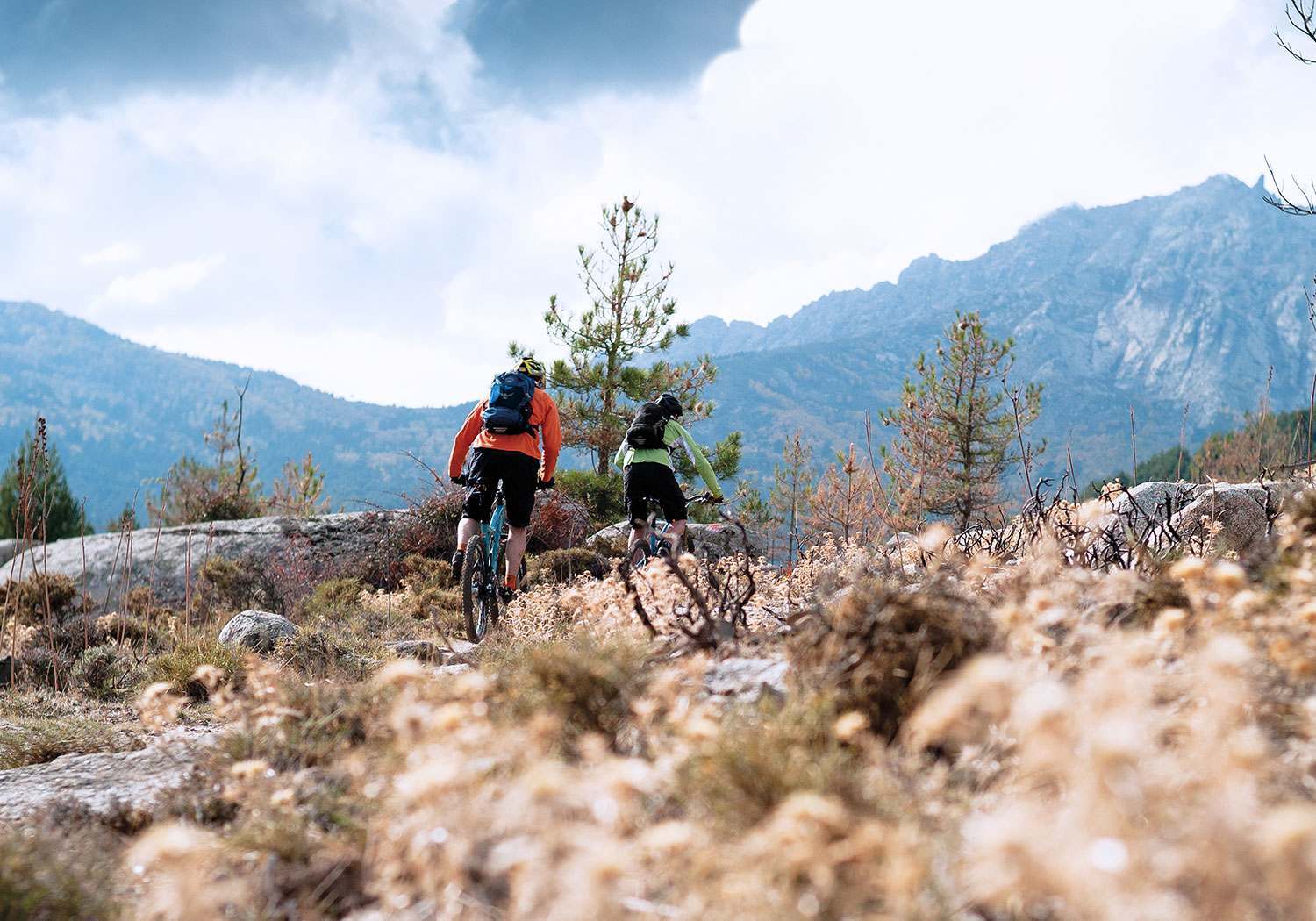 Hike, Bike & Run: Selecting your Multi-Sport Pack