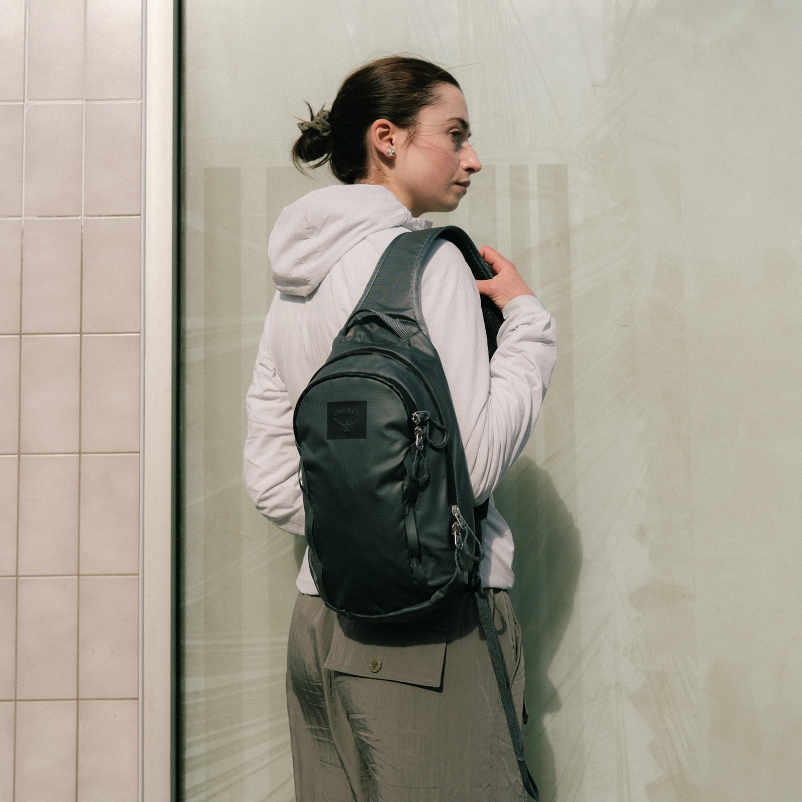 Daylite™ Sling Shoulder Bag Limited Edition details tab image.
