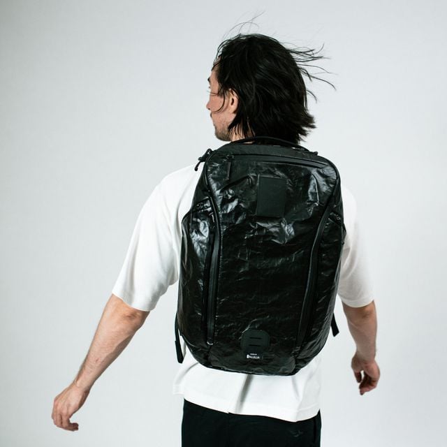 Osprey x Carryology Archeon 30 details tab image.