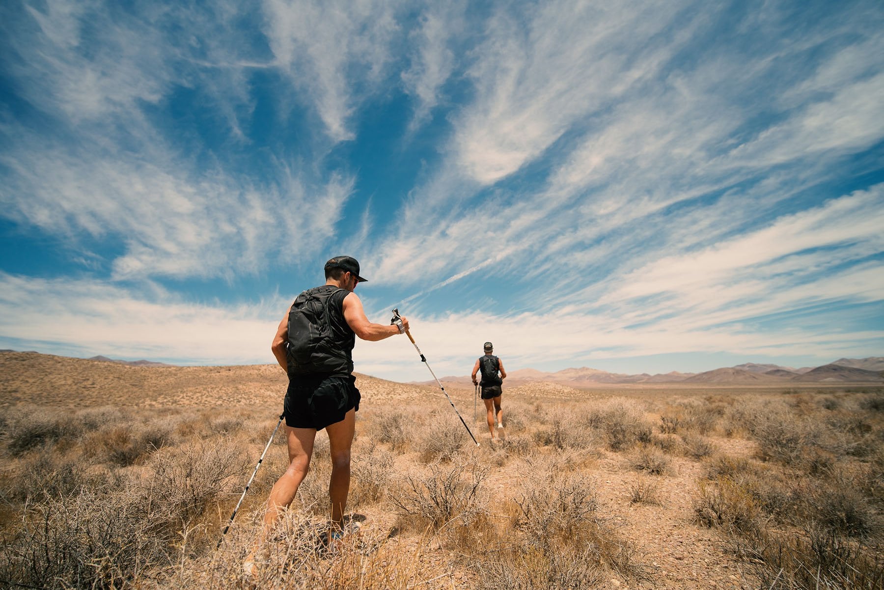 Un exitoso sendero de verano a través del Parque Nacional del Valle de la Muerte